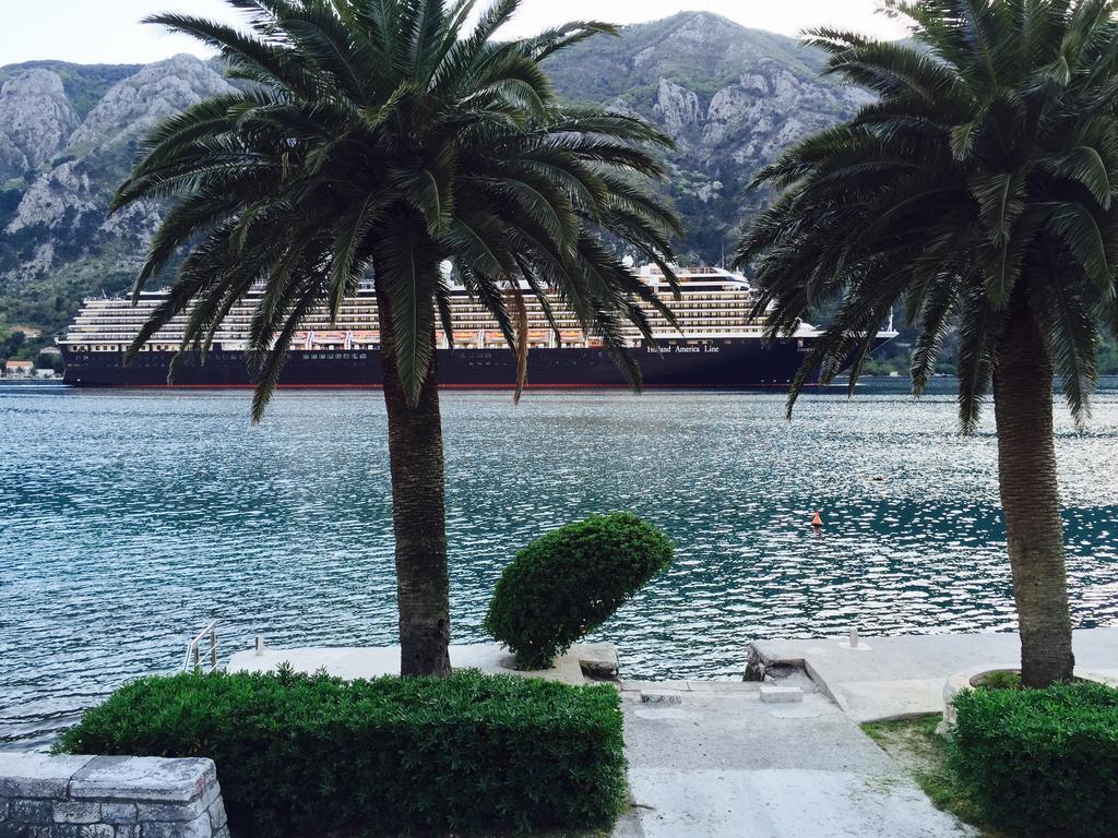 Apartments Ave R Kotor Zimmer foto