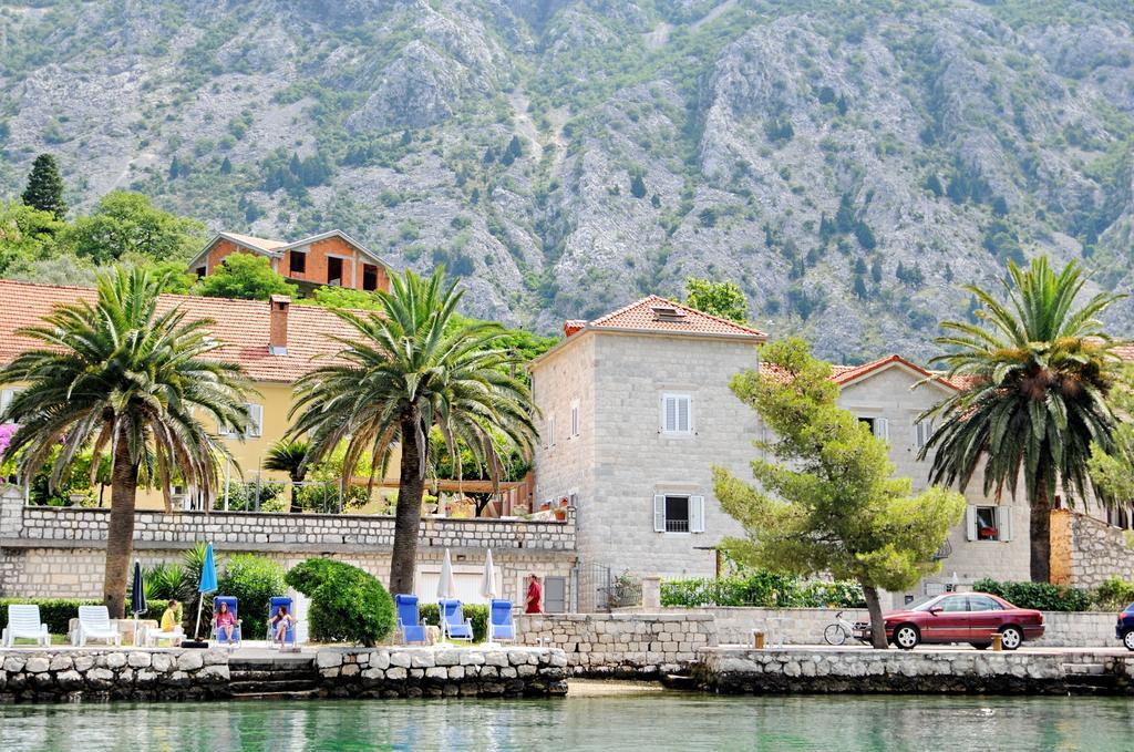 Apartments Ave R Kotor Zimmer foto